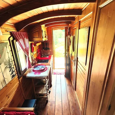 Roulotte Ancolie Gèdre